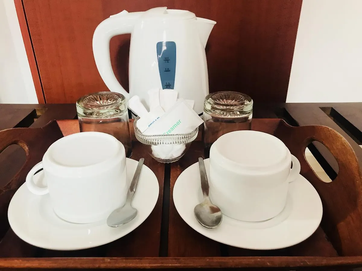 Ceylon Pearlwing Resort نيجومبو